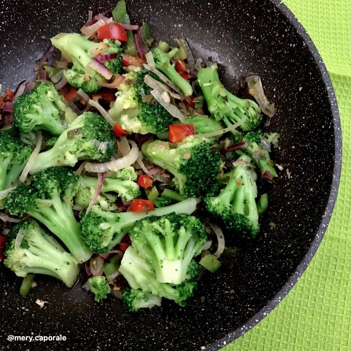 TARTITA DE BRÓCOLI Y POLLITO 3